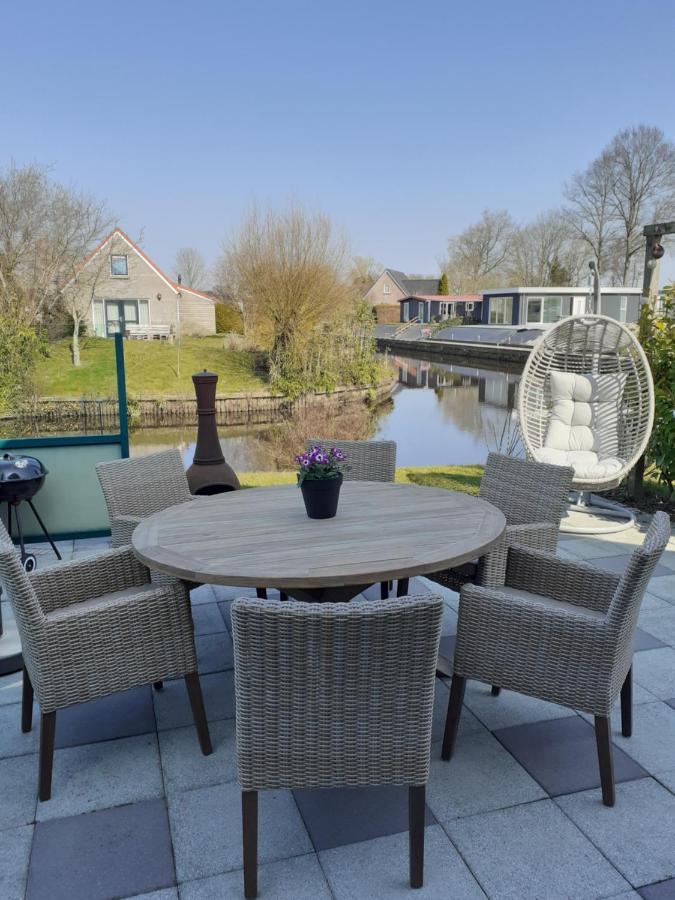 Waterhuis Friesland Oudwoude ภายนอก รูปภาพ