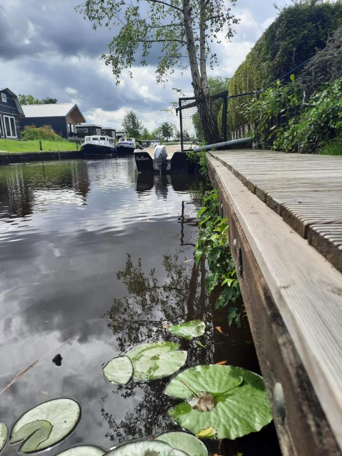 Waterhuis Friesland Oudwoude ภายนอก รูปภาพ